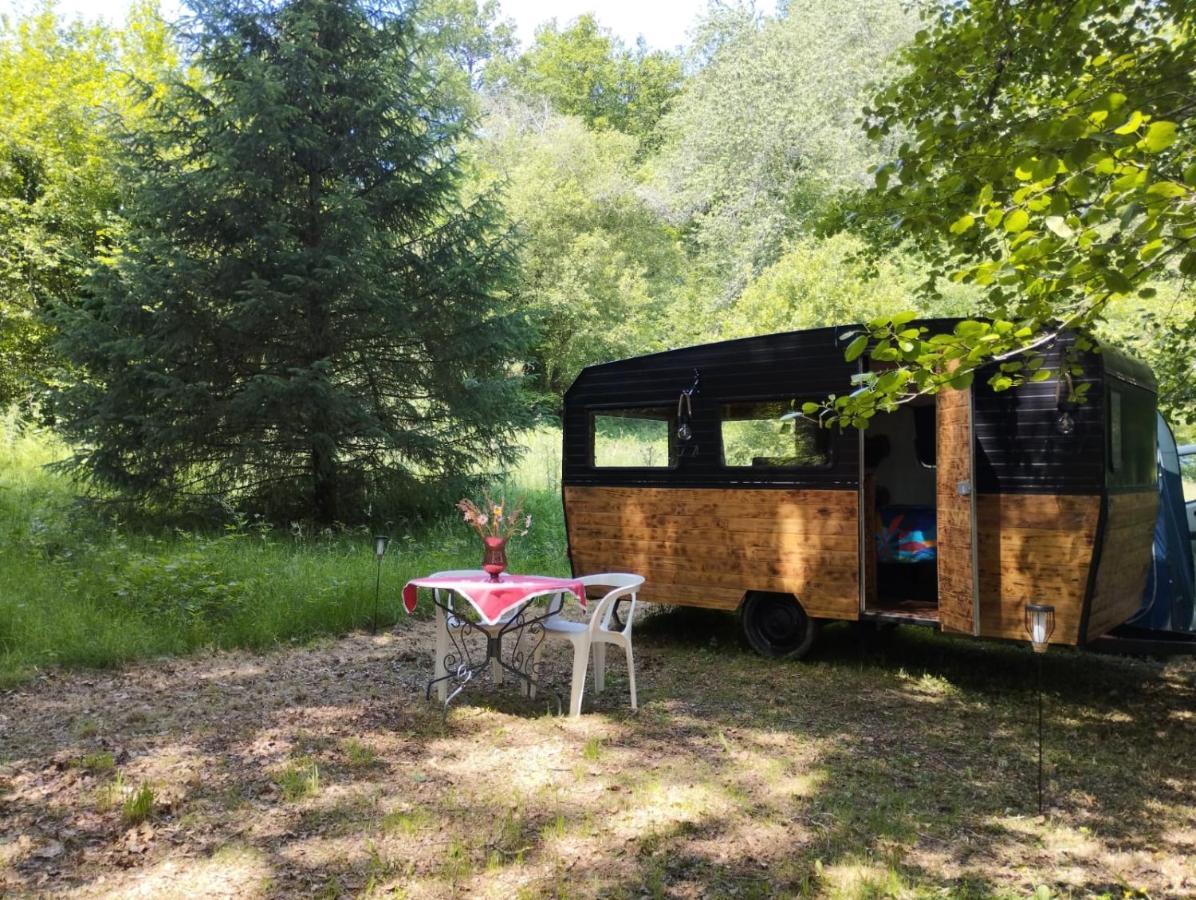 La Caravane Nature Saint-Julien-le-Petit Eksteriør bilde